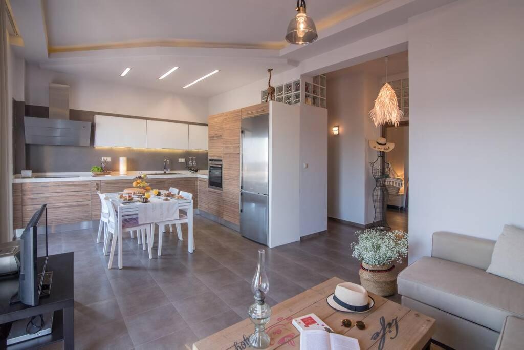 Ioanna Bayview Luxury Apartment Ієрапетра Екстер'єр фото